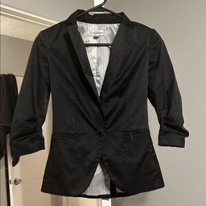 Calvin Klein Women's Elegant Black Suit Jacket